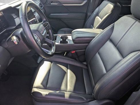 Used 2024 GMC Acadia Elevation image 15