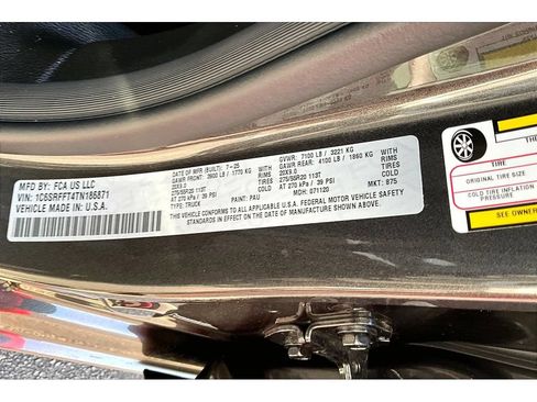 Certified 2026 RAM 1500 Big Horn AWD/4WD image 37