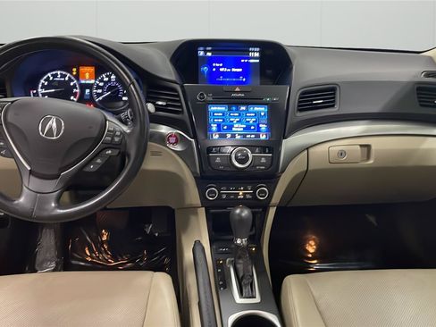 Used 2018 Acura ILX FWD image 20