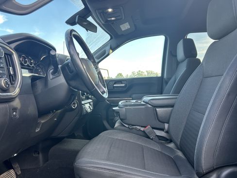 Used 2019 Chevrolet Silverado 1500 LT w/ All-Star Edition AWD/4WD image 10