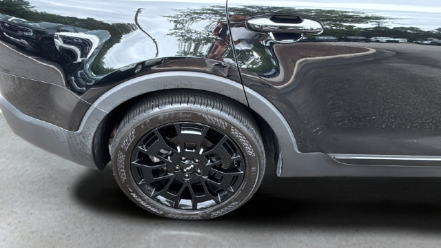 Used 2022 Kia Telluride SX w/ Nightfall Edition Package AWD/4WD image 38