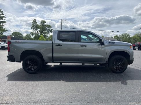 Used 2023 Chevrolet Silverado 1500 LT Trail Boss w/ Convenience Package II AWD/4WD image 7