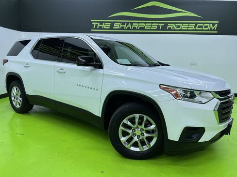 Used 2020 Chevrolet Traverse LS w/ LPO, Floor Liner Package FWD image 1