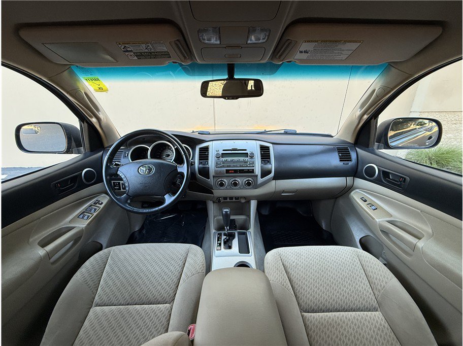 Used 2009 Toyota Tacoma PreRunner w/ SR5 Pkg #2 RWD image 16