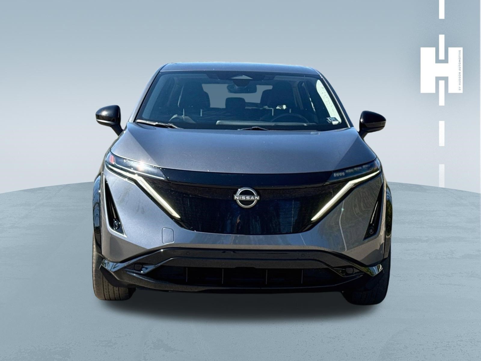 Used 2023 Nissan Ariya FWD image 2