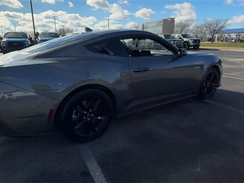 Used 2024 Ford Mustang GT image 8