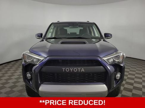 Used 2018 Toyota 4Runner TRD Off-Road AWD/4WD image 2