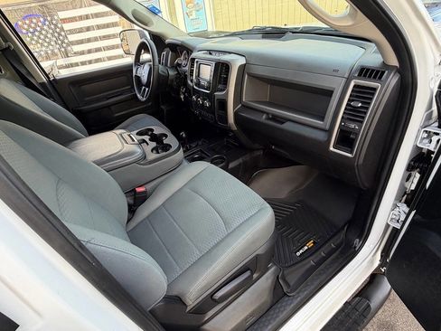 Used 2016 RAM 3500 Tradesman w/ Chrome Appearance Group image 37