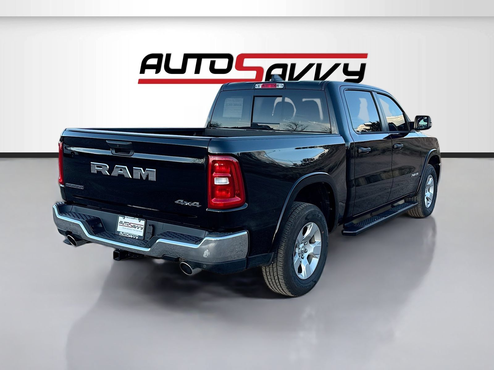 Used 2025 RAM 1500 Big Horn AWD/4WD image 7
