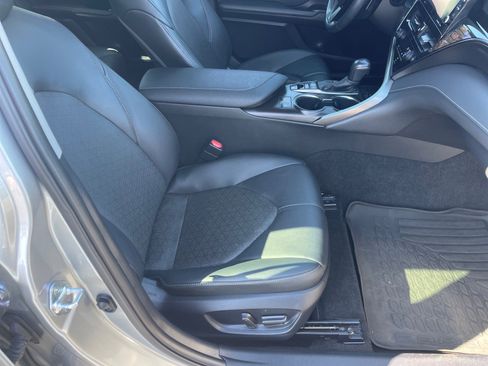 Used 2023 Toyota Camry XSE image 19