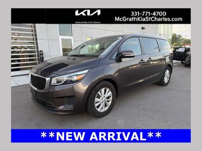Used 2017 Kia Sedona LX w/ LX Essentials Premium Package
