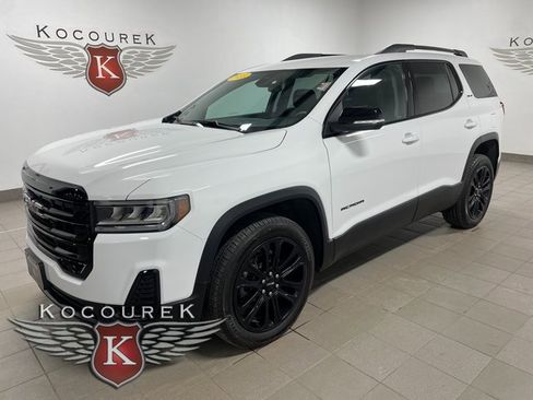 Used 2023 GMC Acadia SLE image 3