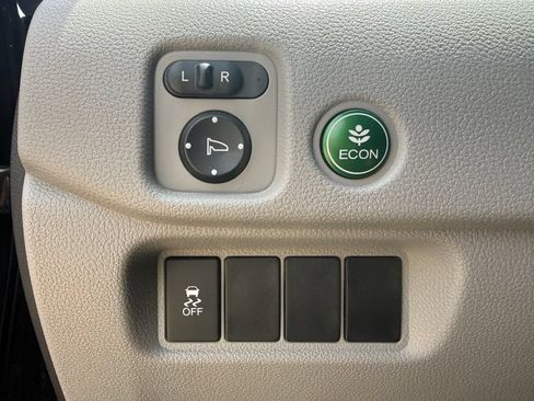 Used 2016 Honda Pilot EX-L image 12