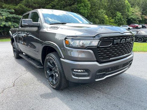 Used 2025 RAM 1500 Big Horn AWD/4WD image 3