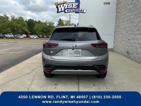 Used 2022 Buick Envision Essence w/ Technology Package I FWD image 11