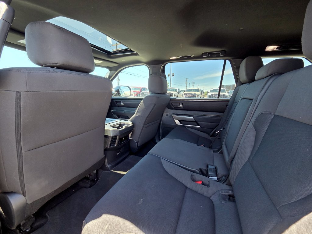 Used 2025 Toyota Sequoia SR5 AWD/4WD image 27