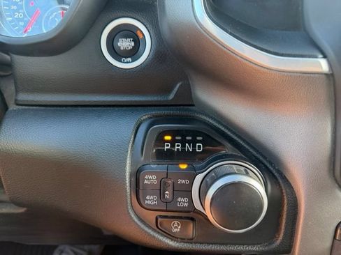 Used 2021 RAM 1500 Big Horn AWD/4WD image 25