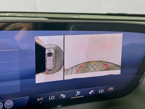 New 2026 Buick Enclave Preferred w/ Power Package AWD/4WD image 11