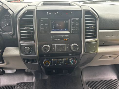Used 2019 Ford F350 XLT AWD/4WD image 30