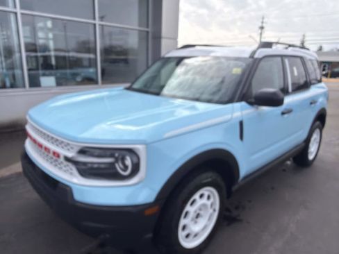 New 2025 Ford Bronco Sport Heritage w/ Convenience Package image 4