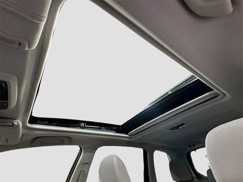 Used 2018 Subaru Forester 2.5i Premium image 21