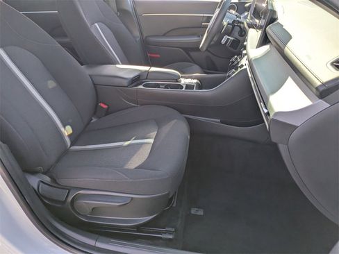 Used 2025 Hyundai Sonata SEL image 29