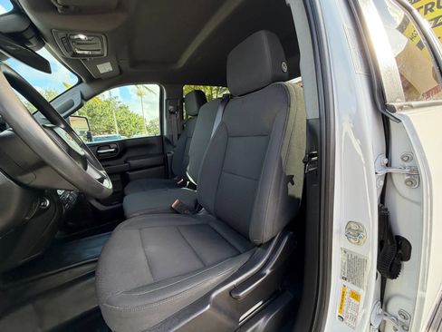 Used 2024 Chevrolet Silverado 3500 W/T AWD/4WD image 13