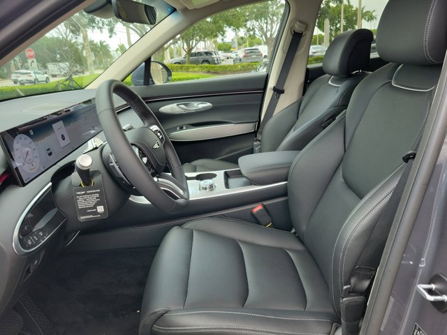 Used 2026 Genesis GV70 2.5T Select AWD/4WD image 9