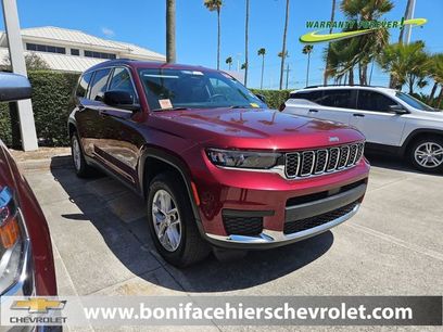 Used 2023 Jeep Grand Cherokee L Laredo