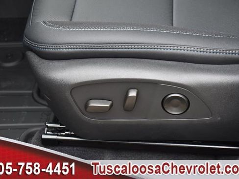 New 2026 Chevrolet Equinox EV LT image 16