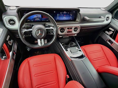 Used 2025 Mercedes-Benz G 550 image 15