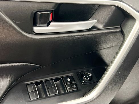 Used 2023 Toyota RAV4 XLE w/ Convenience Package AWD/4WD image 16