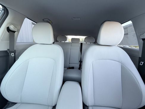 New 2025 Hyundai Kona SEL image 31