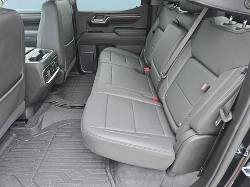 Certified 2023 GMC Sierra 1500 SLT w/ SLT Premium Package image 16