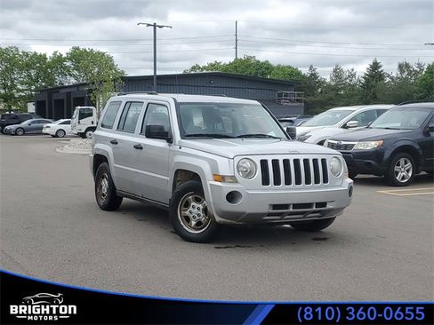 Used 2010 Jeep Patriot Sport image 1