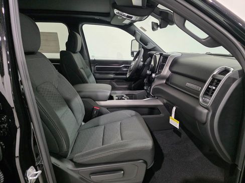 New 2026 RAM 1500 Big Horn AWD/4WD image 26