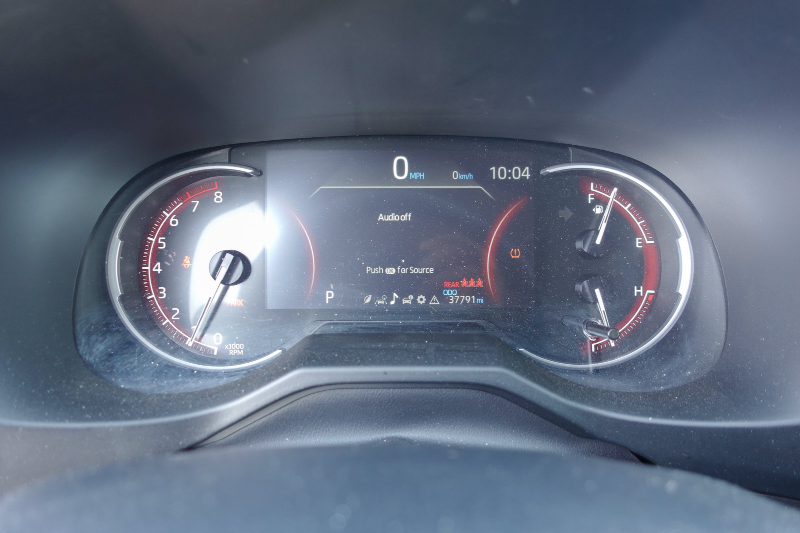 Used 2025 Toyota RAV4 LE AWD/4WD image 17