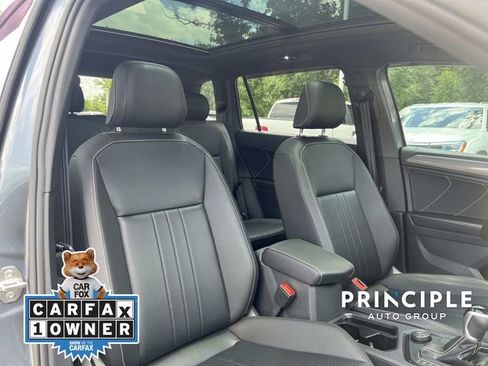 Used 2024 Volkswagen Tiguan SE R-Line AWD/4WD image 35