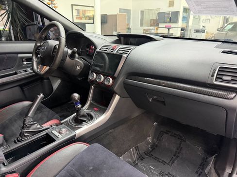 Used 2016 Subaru WRX STI AWD/4WD image 18