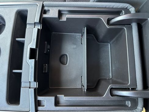 Used 2015 GMC Sierra 1500 SLE w/ SLE Value Package image 31