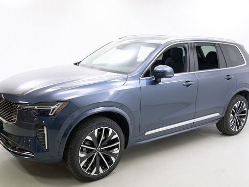 New 2026 Volvo XC90 B6 Plus w/ Protection Package AWD/4WD image 6