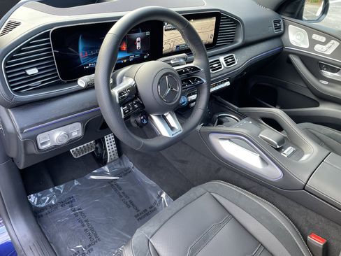 New 2026 Mercedes-Benz GLE 53 AMG 4MATIC Coupe image 18