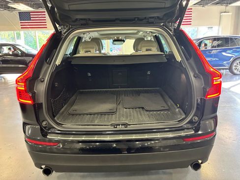 Used 2019 Volvo XC60 T5 Momentum w/ Premium Package image 46