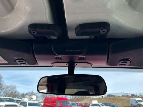 Used 2021 Jeep Wrangler Sport S image 39