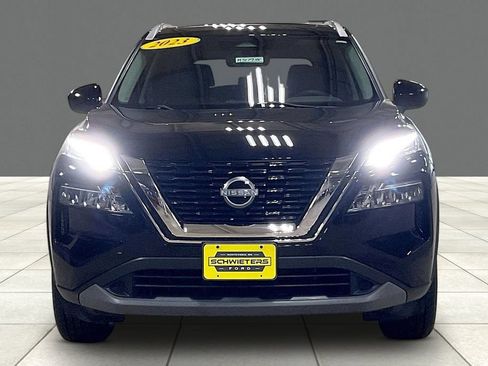 Used 2023 Nissan Rogue SV w/ SV Premium B Package AWD/4WD image 3