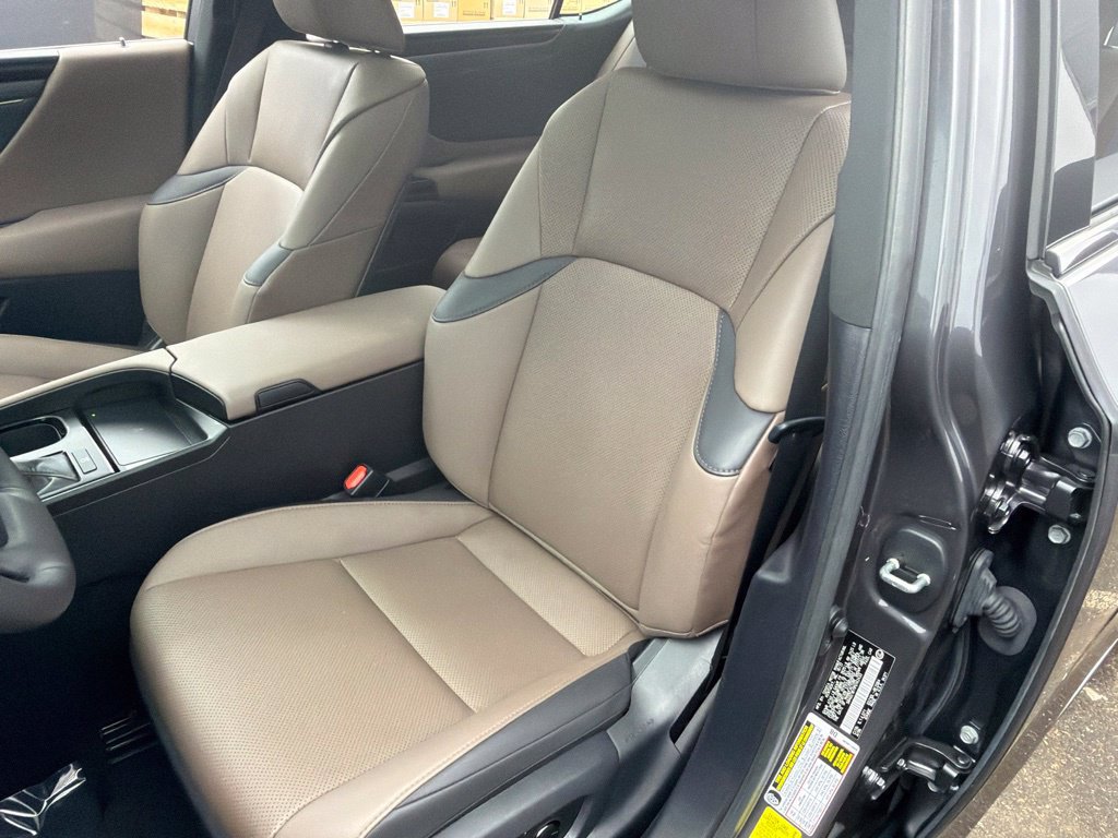 Used 2023 Lexus ES 350 w/ Premium Package FWD image 21