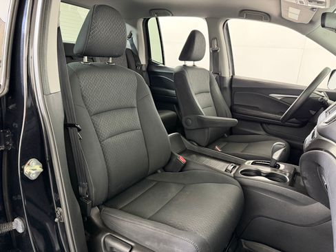 Used 2017 Honda Ridgeline Sport image 19