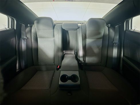 Used 2023 Dodge Charger R/T w/ Blacktop Package image 13