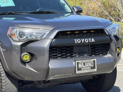 Used 2021 Toyota 4Runner SR5 RWD image 10