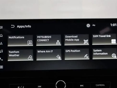 Used 2025 Mitsubishi Outlander SE AWD/4WD image 31